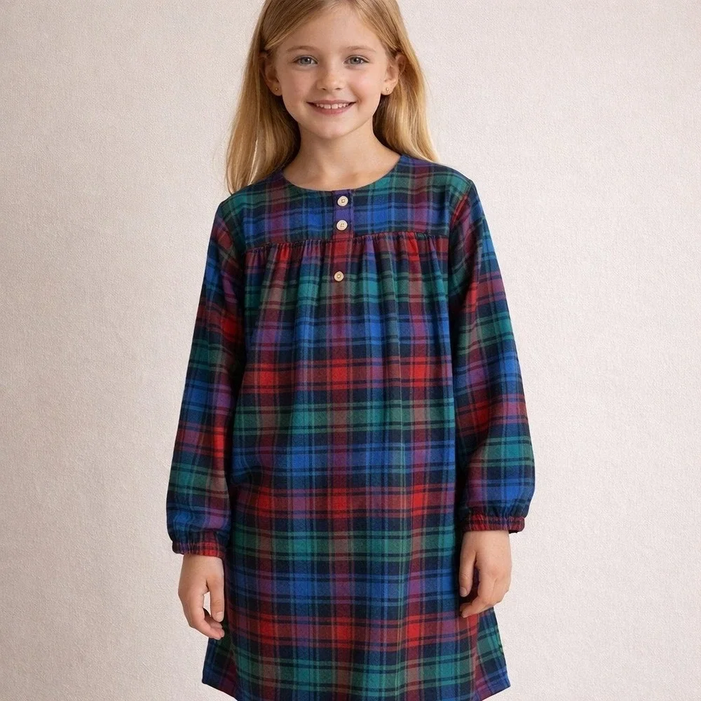 Lands End Plaid Flannel Nightgown Girls Size 8 Blue Green Tartan Holiday Classic